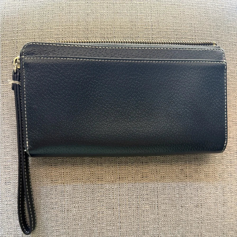 Kate Spade  Outlet Black Zipper Wrislet  Like New